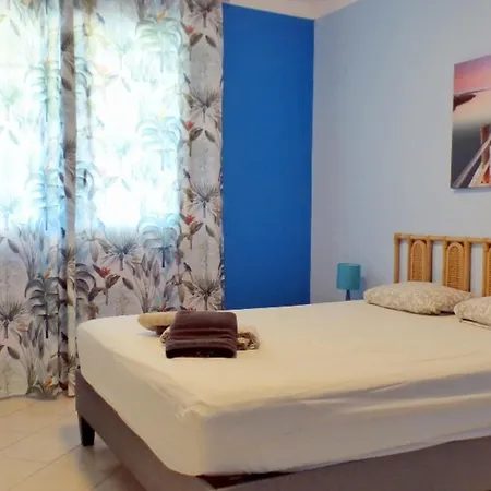 Holiday home Sunny House With Garden And Private Pool *